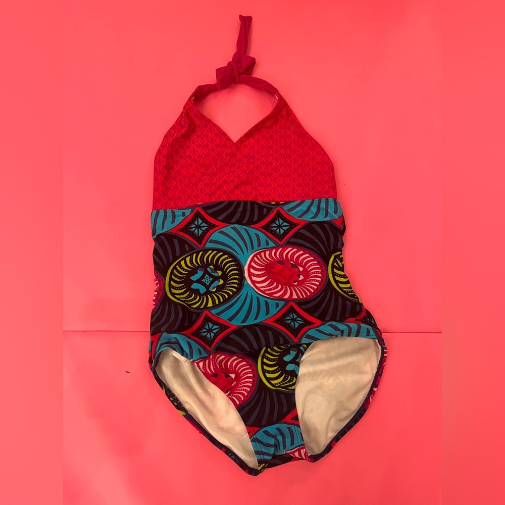 Tea collection in excellent condition bathing suit